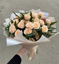 Букет Кремовые розы Латте в Целине