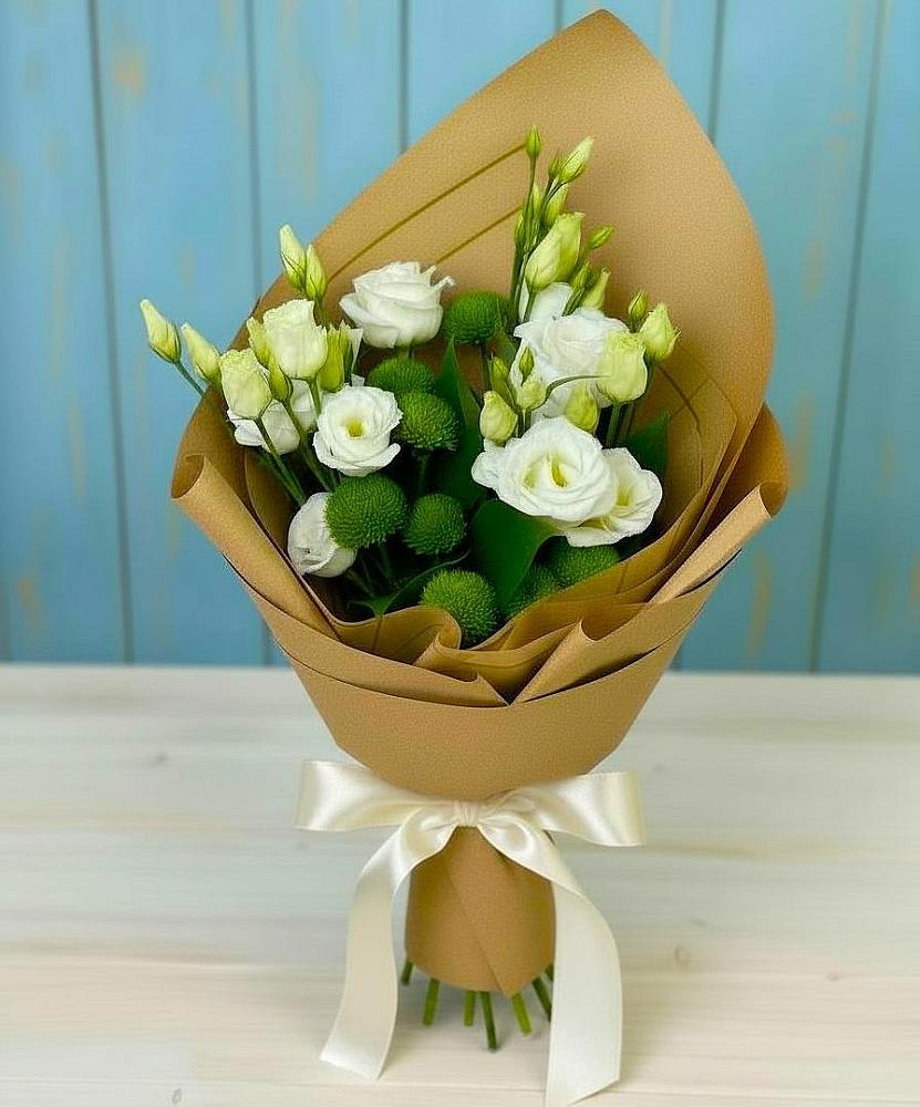 Букет цветов из: Хризантемы и Лизиантусы в Целине