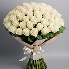 Букет 101 беля роза Белоснежка в Целине